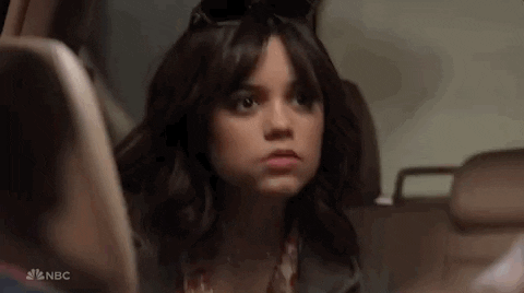 Jenna Ortega Gif
