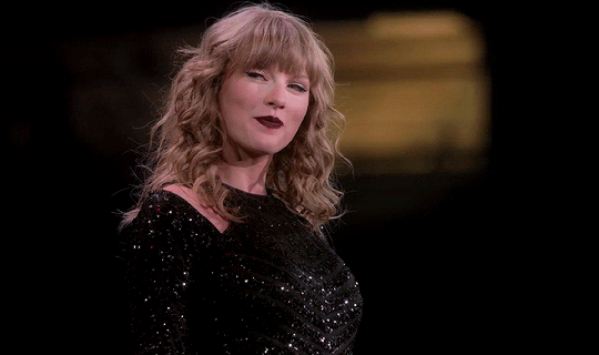 Taylor Swift Gif
