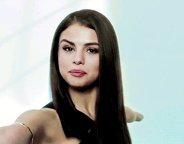 Selena Gomez Gif