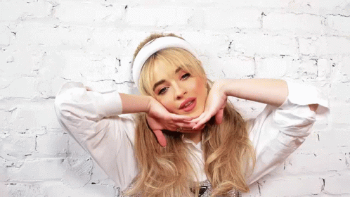 Sabrina Carpenter Gif
