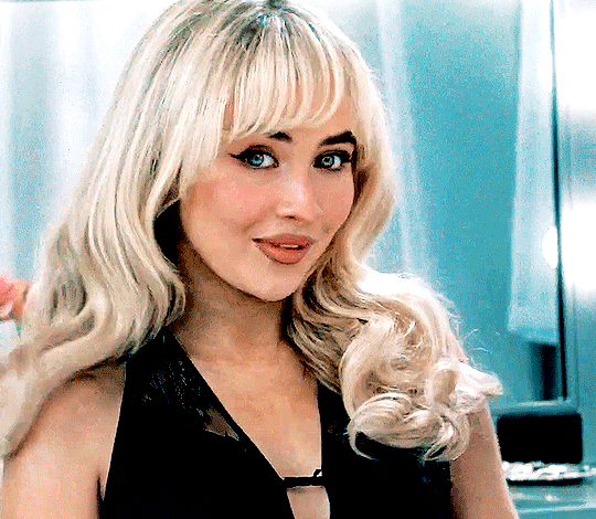 Sabrina Carpenter Gif